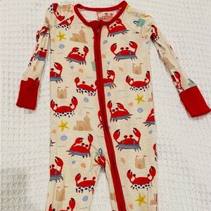 Little sleepies crab zippy